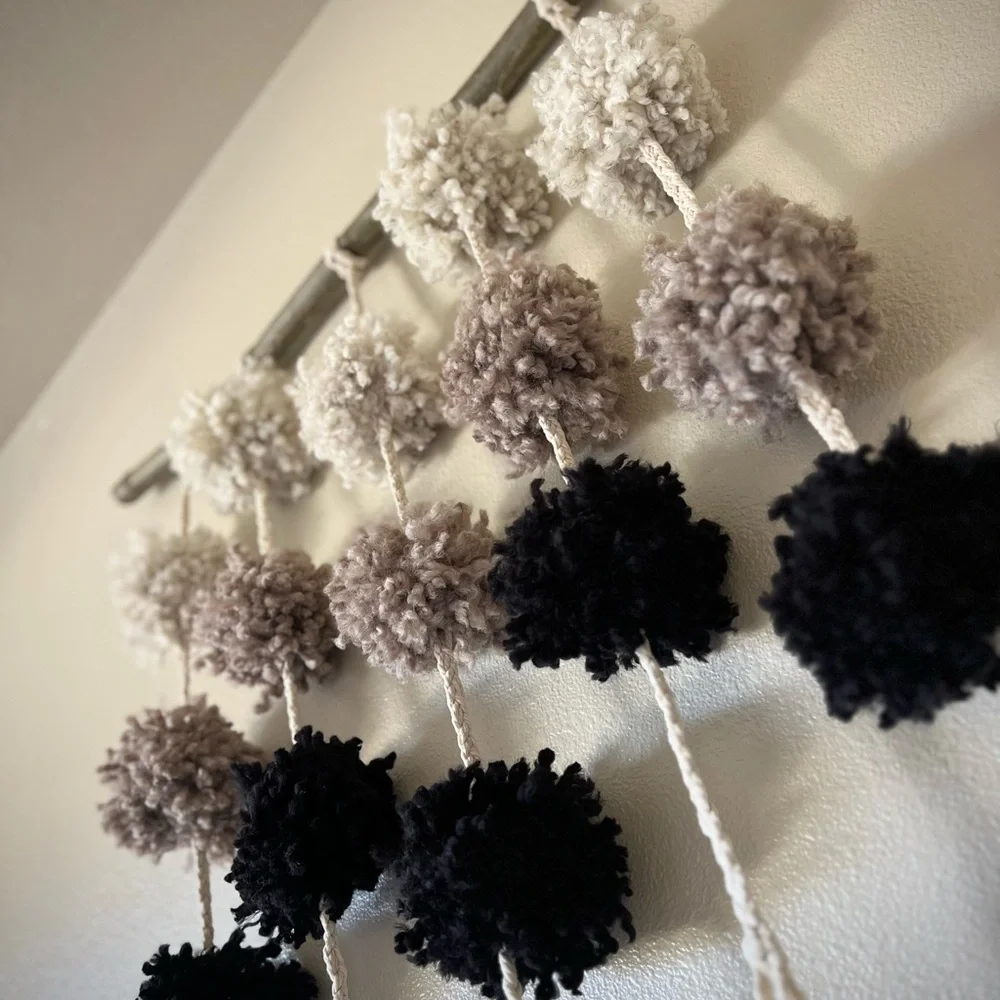 CITY NIGHTS | Bohemian pom-pom macrame wall hanging